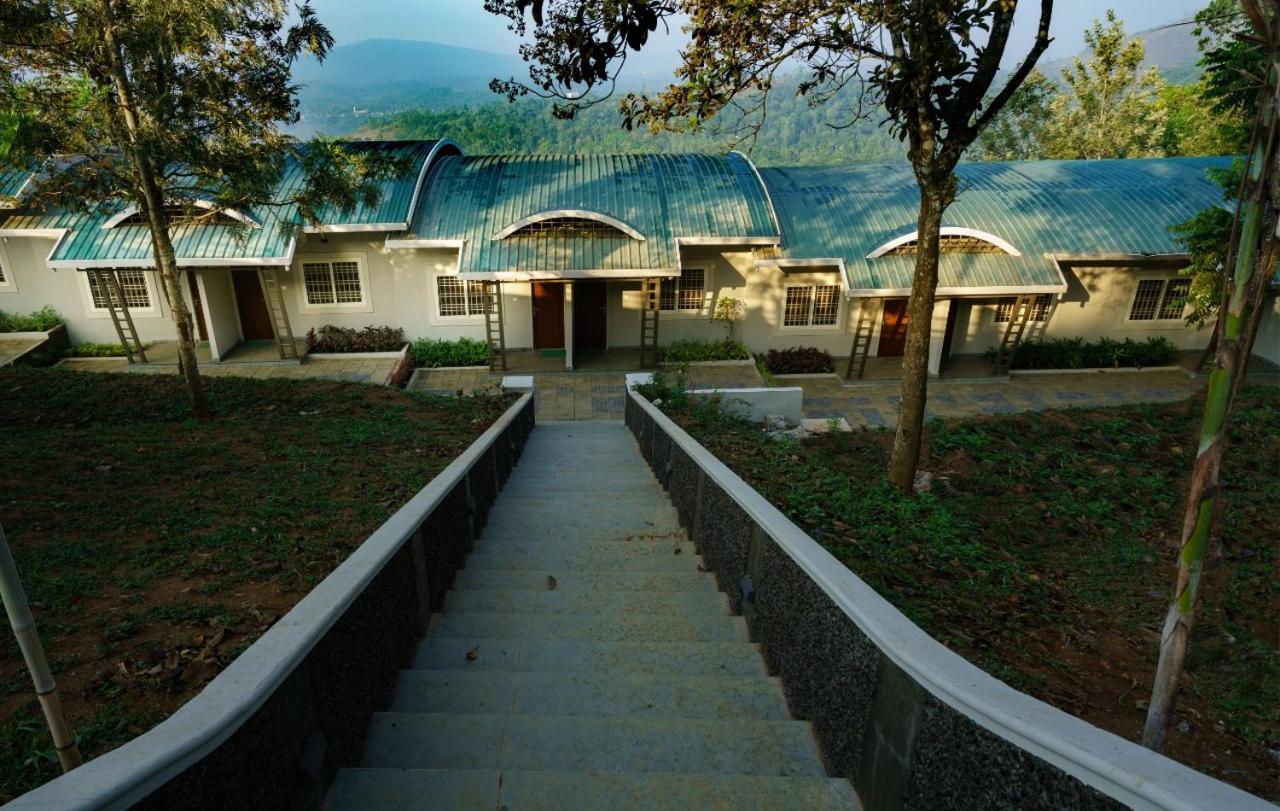 Windale Resorts Pooppara Exteriér fotografie
